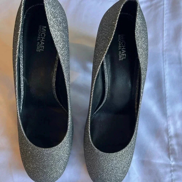💗 Sparkly Michael Kors Shoes - Size 9 - Picture 6 of 6